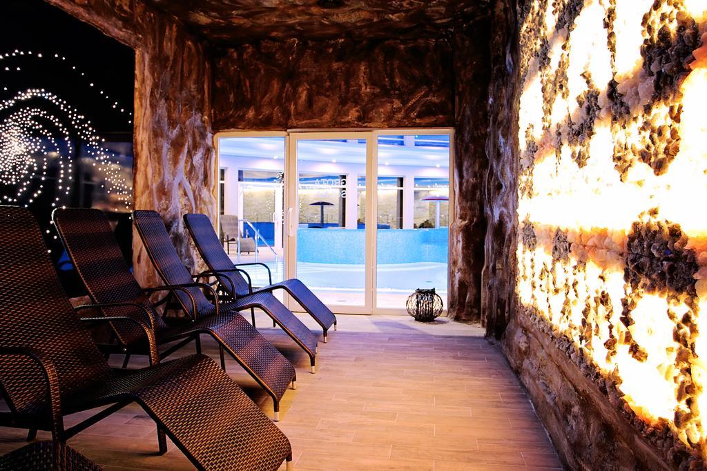 Tristan Hotel & Spa Katy Rybackie Exterior photo